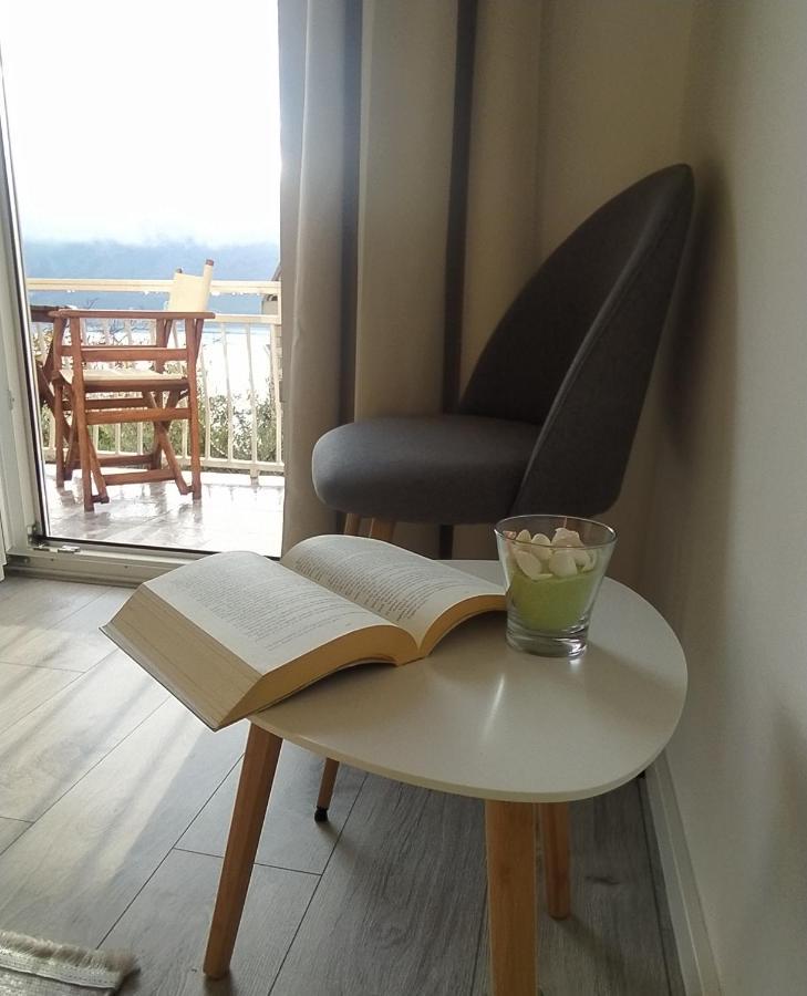 Apartmani Vico Херцег Нови Екстериор снимка